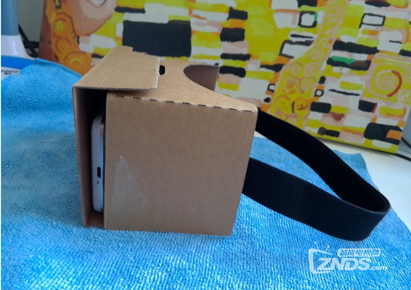 最简单的VR头戴解决方案：谷歌CardBoard 2代体验评测