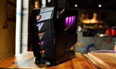 重新定義游戲主機，i7+GTX1070助你輕松超神